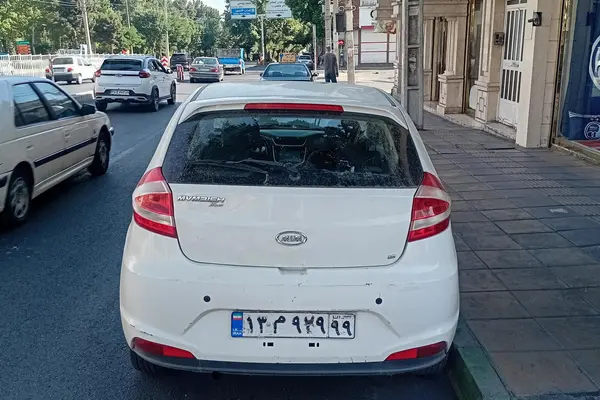 ام وی ام  315هاچ بک