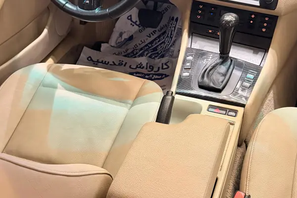 ب ام و، سری 3 سدان