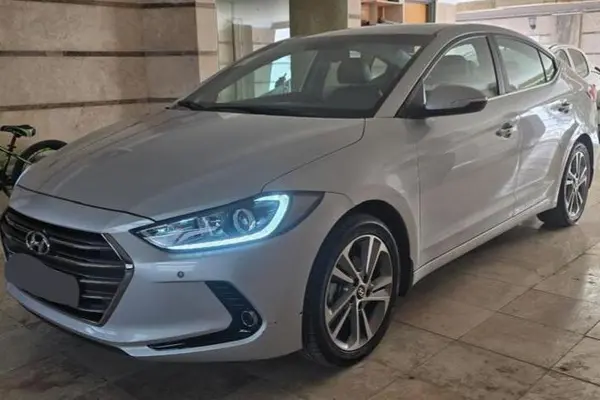 هیوندای، النترا