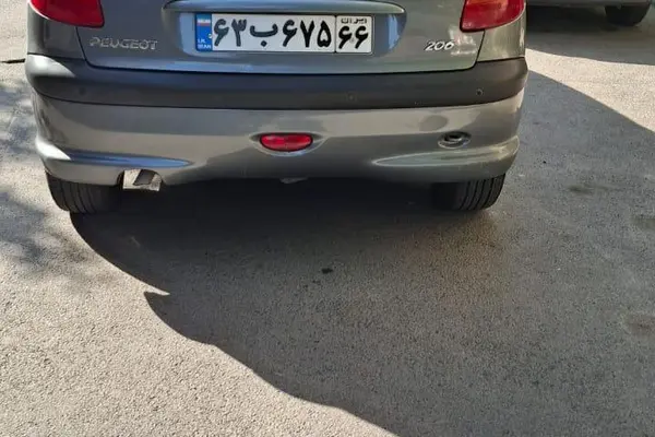 پژو  206