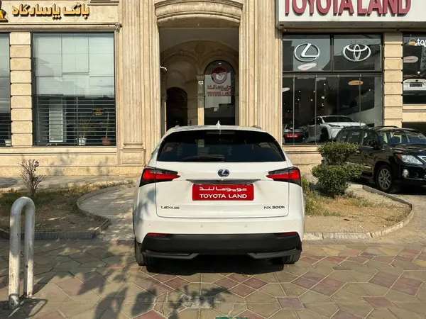 لکسوس، NX هیبرید