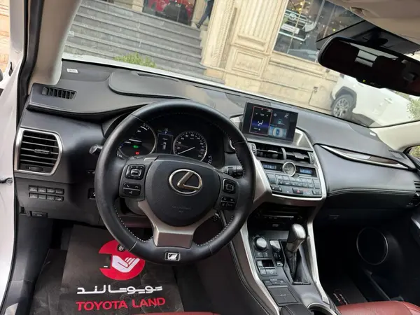 لکسوس، NX هیبرید