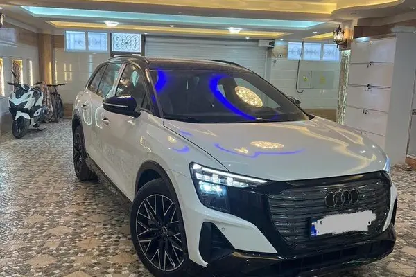 آئودی  Q5 e-tron