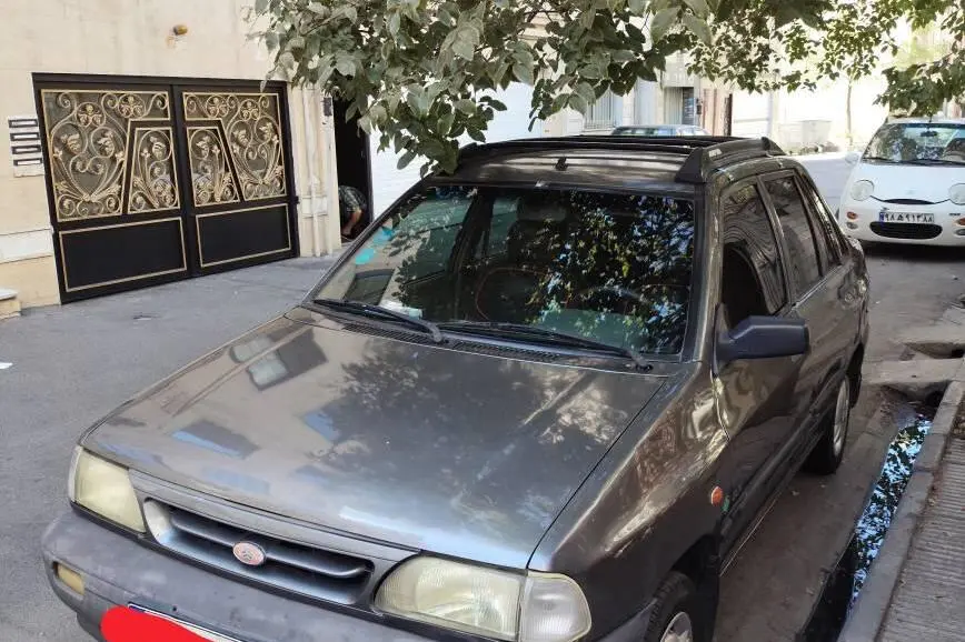 پراید،  صندوق دار