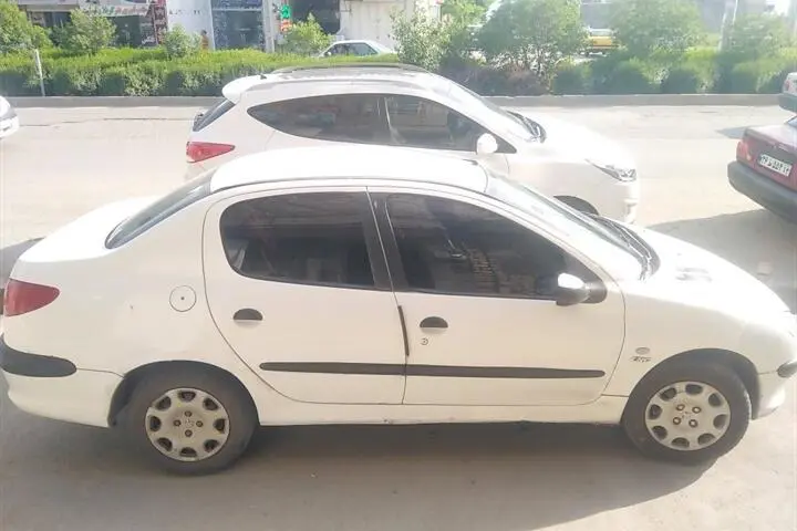 پژو،  206 SD