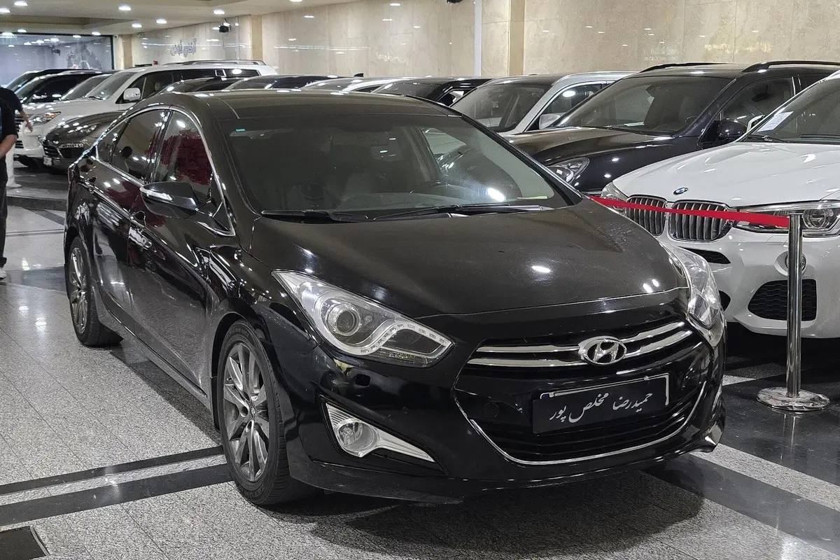 هیوندای،  i40