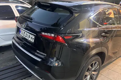 لکسوس، NX