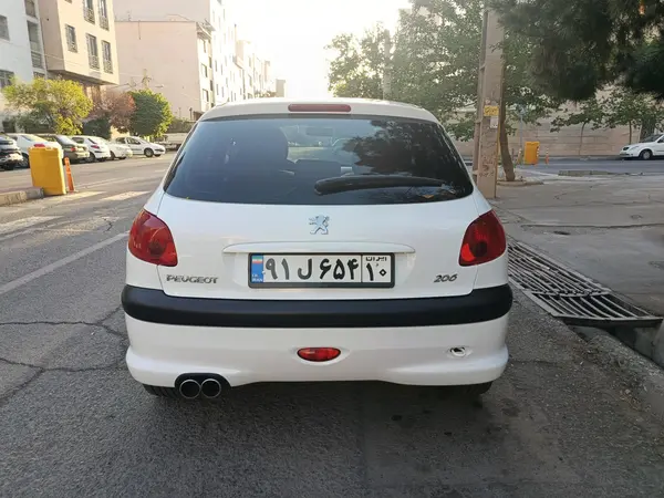 پژو  206