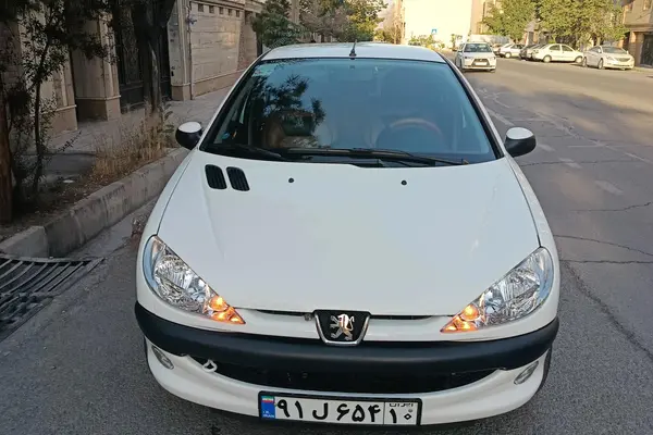 پژو  206