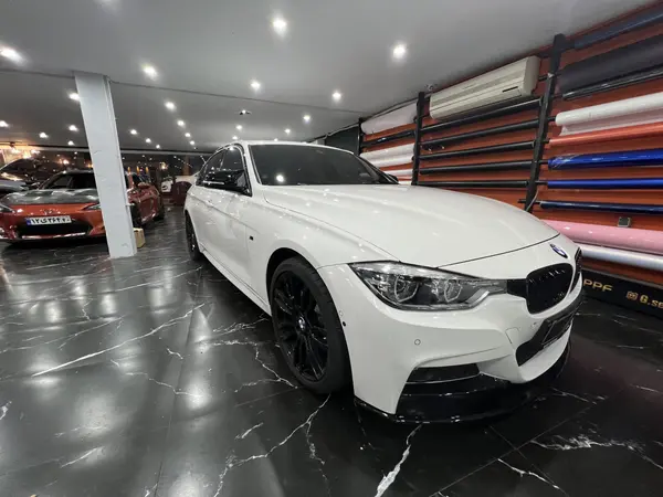 ب ام و، سری 3 سدان