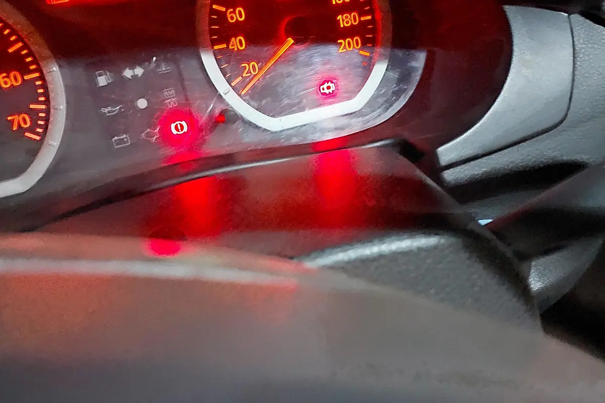 رنو،  تندر 90