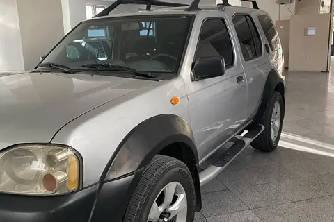 نیسان، رونیز