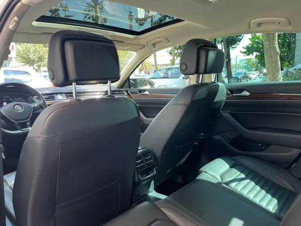 فولکس، پاسات