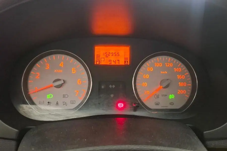 رنو  تندر 90