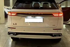لوکانو، L8