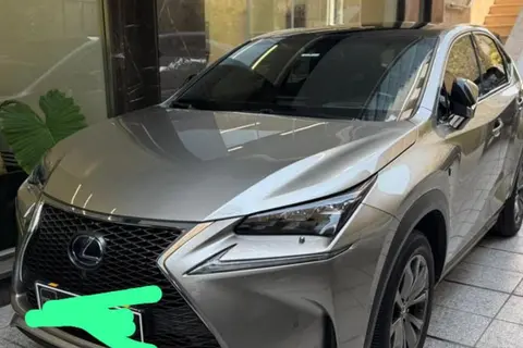 لکسوس، NX هیبرید