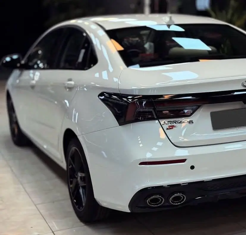 فونیکس،  آریزو 6 جی تی (Z6 GT)