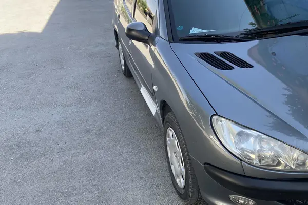 پژو، 206 SD