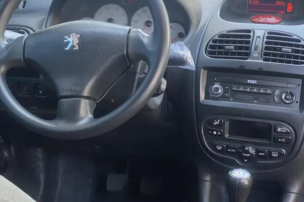 پژو، 206 SD