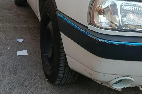 پژو،  405