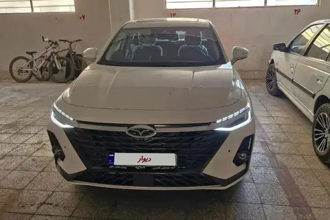 فونیکس، آریزو 8 (Z8)