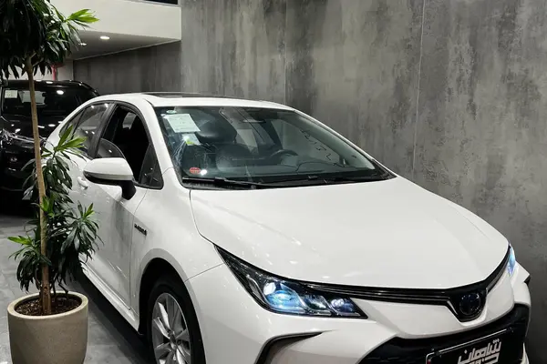 تویوتا، کرولا هیبرید