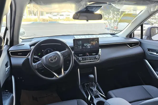 تویوتا، فرانت لندر هیبرید