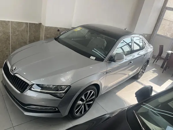 اشکودا، سوپرب