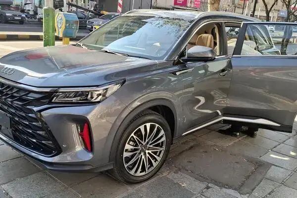 پیش فروش آرتابان (ای ام جی)، توکا