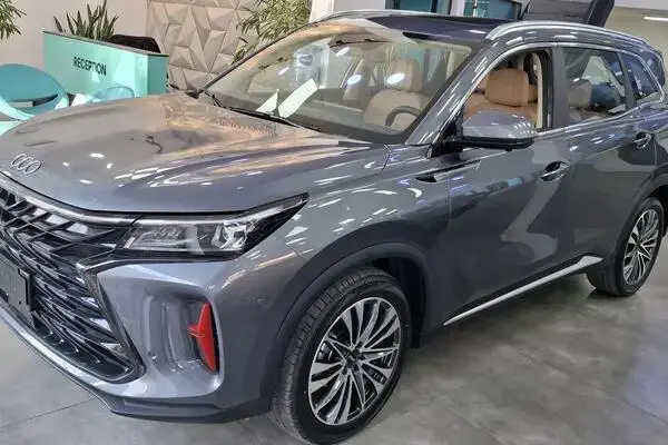 پیش فروش آرتابان (ای ام جی)، توکا