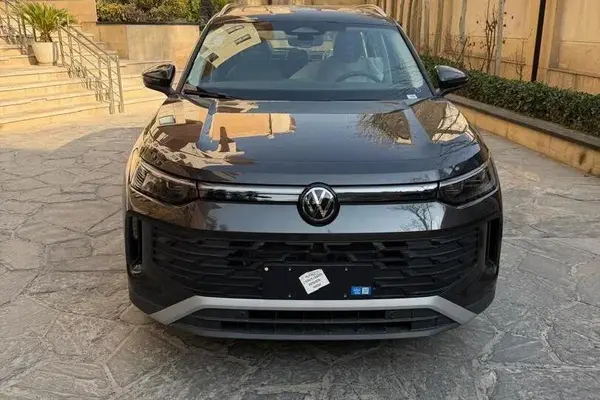 فولکس  تایرون L