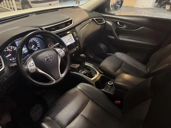 نیسان، ایکس تریل