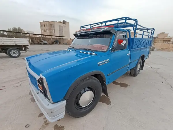 زامیاد، وانت نیسان