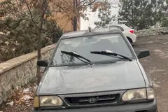 پراید، صندوق دار