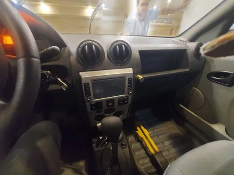 رنو، تندر 90