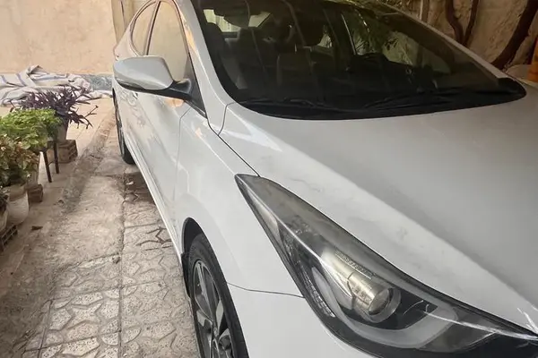 هیوندای  النترا