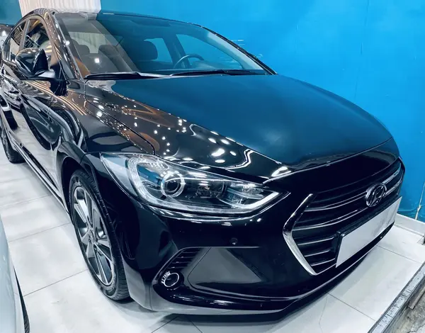 هیوندای، النترا