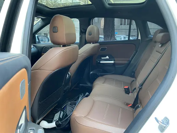 بنز، کلاس EQA