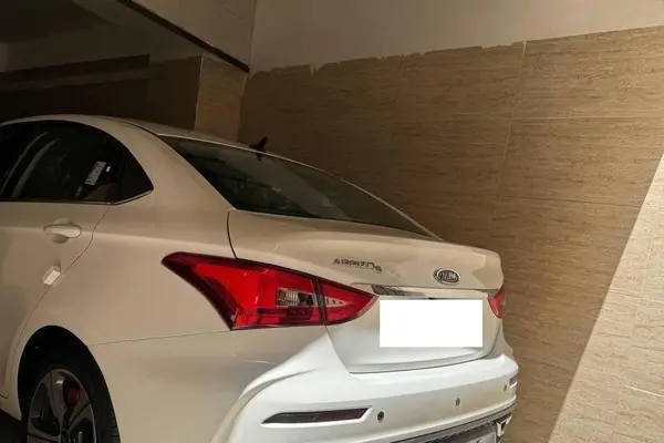 چری، آریزو 5T اسپرت FL