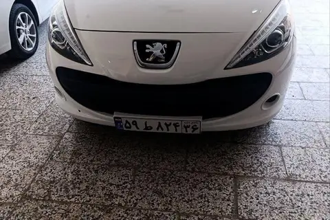 پژو، 207
