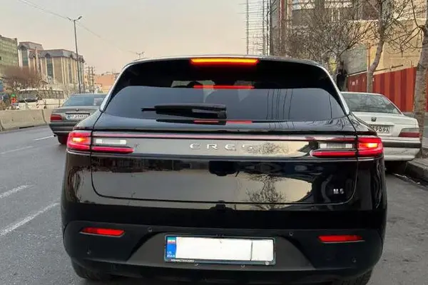 پیش فروش ایرس، HM5 EREV