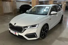 اشکودا، اوکتاویا