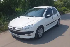 پژو، 206