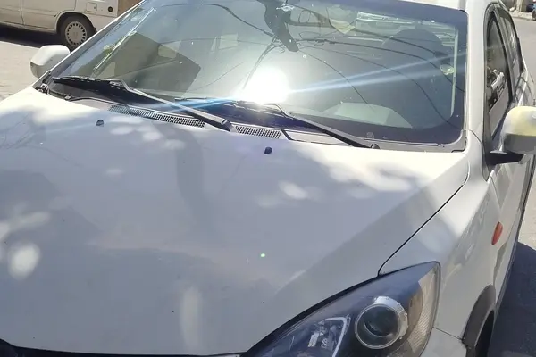 ام وی ام  315هاچ بک