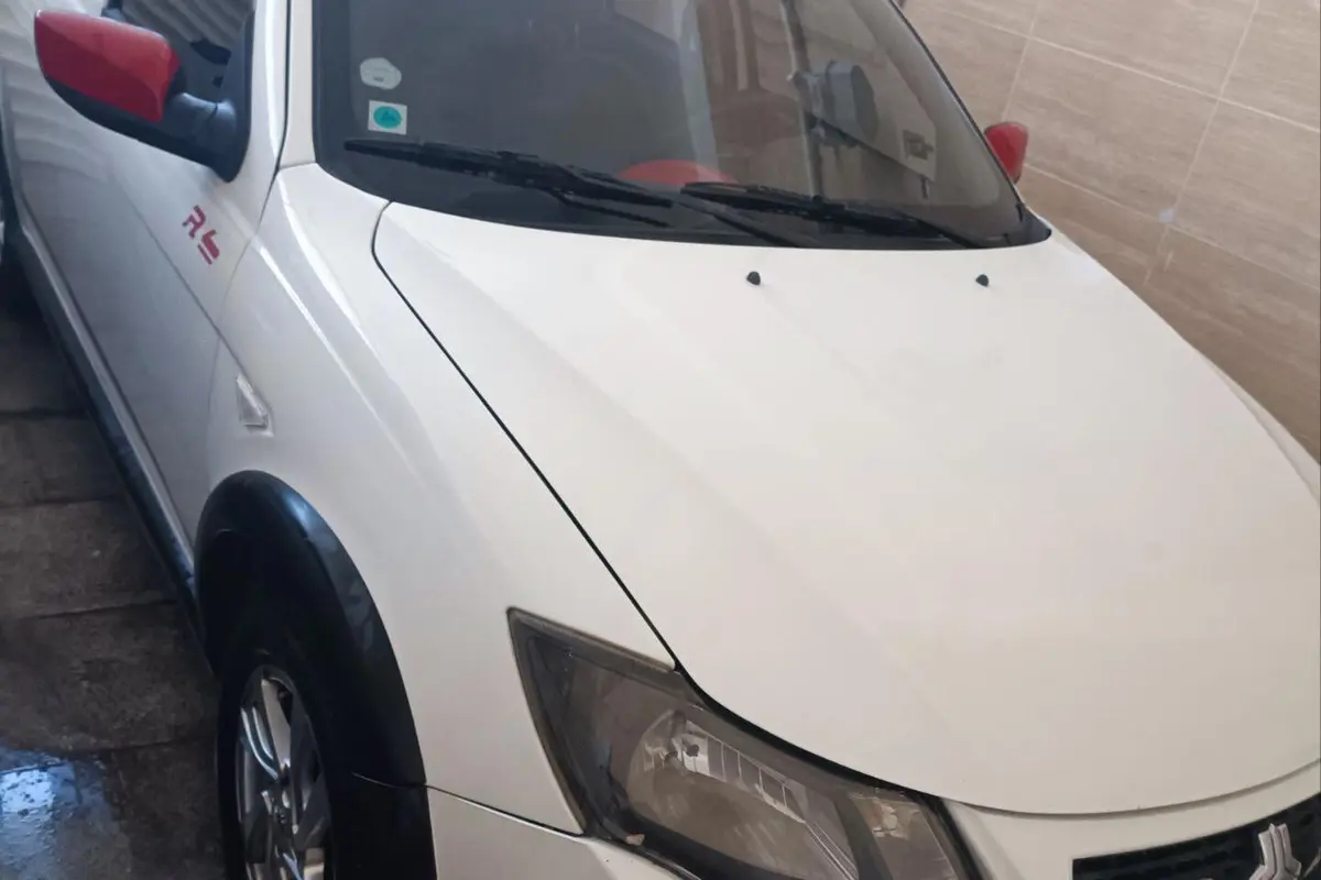 کوییک،  دنده ای R