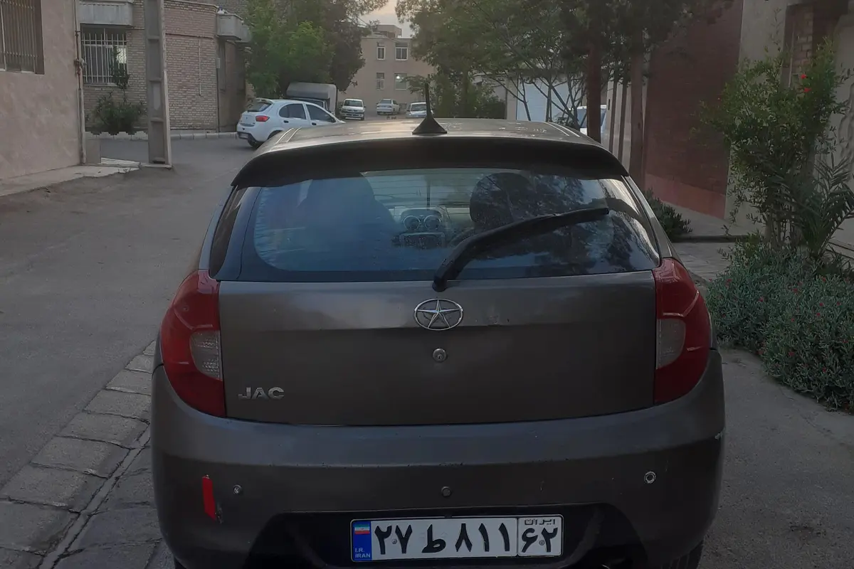 جک،  جی 3 هاچ بک