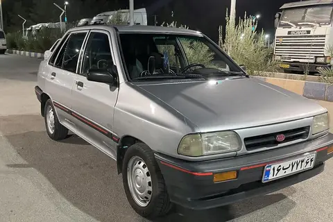 پراید، صندوق دار