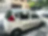 لوبو، گوناگون