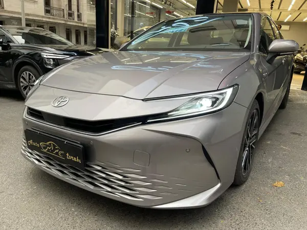 تویوتا، کمری هیبرید