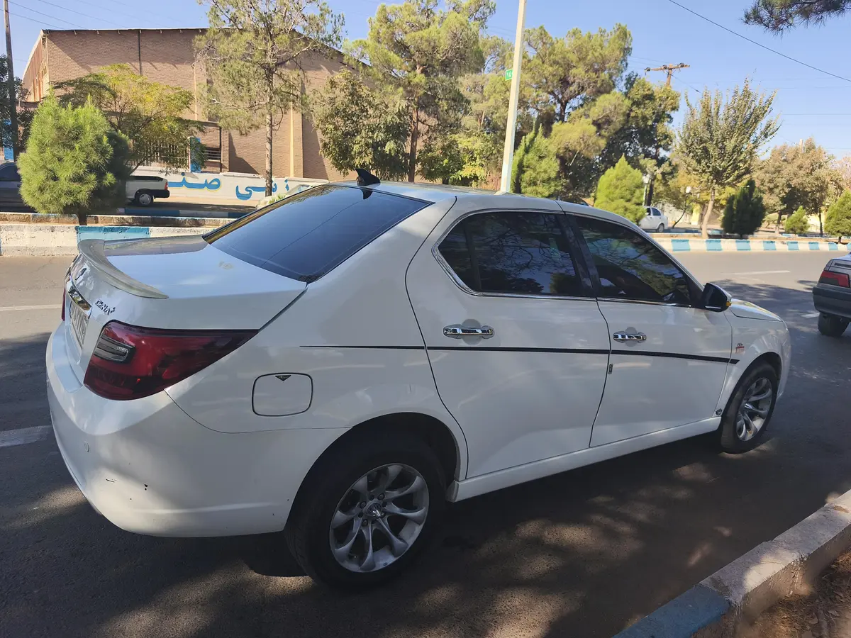 دنا،  پلاس EF7